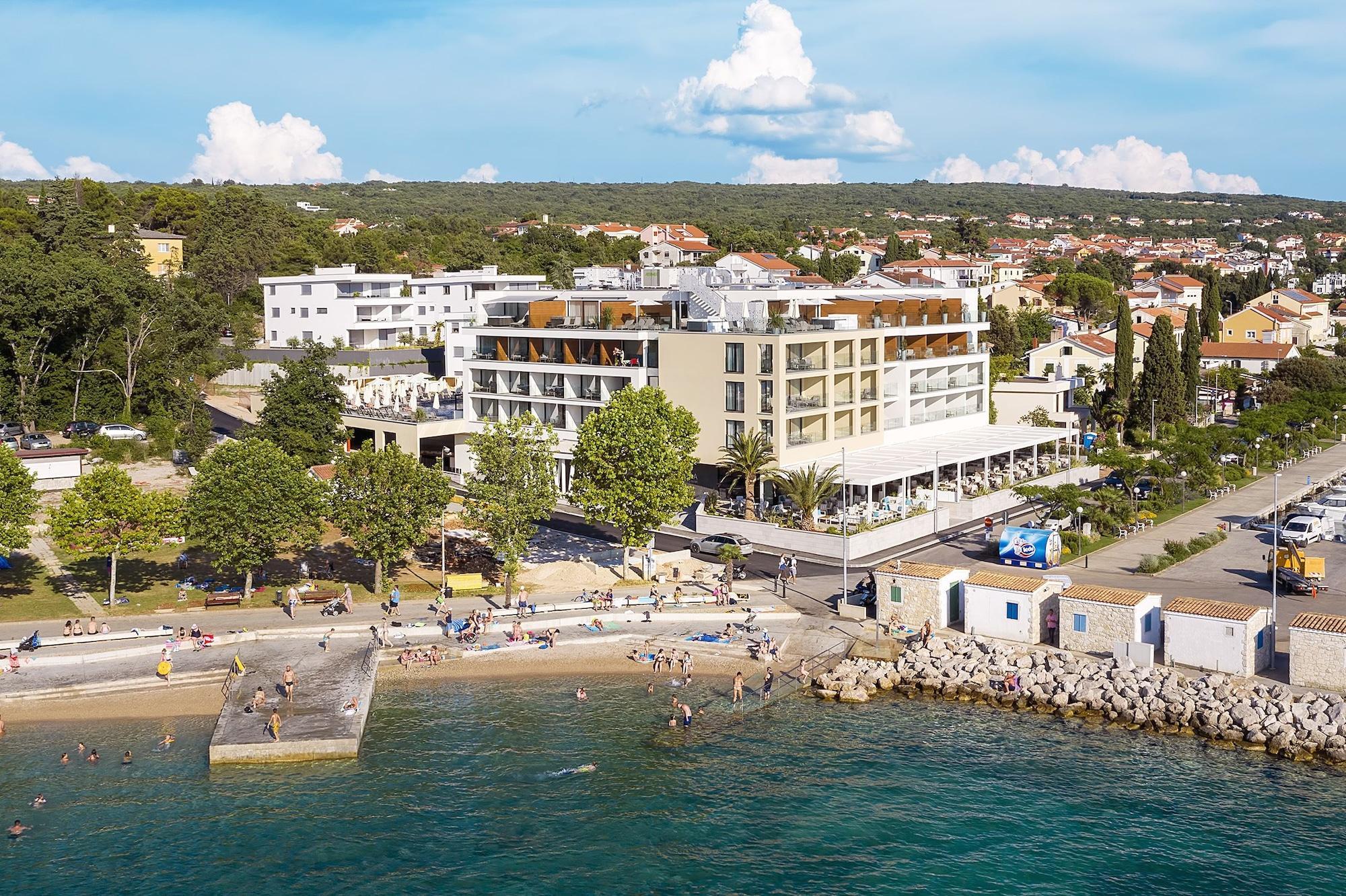 Luxury Hotel Riva Malinska Exterior foto