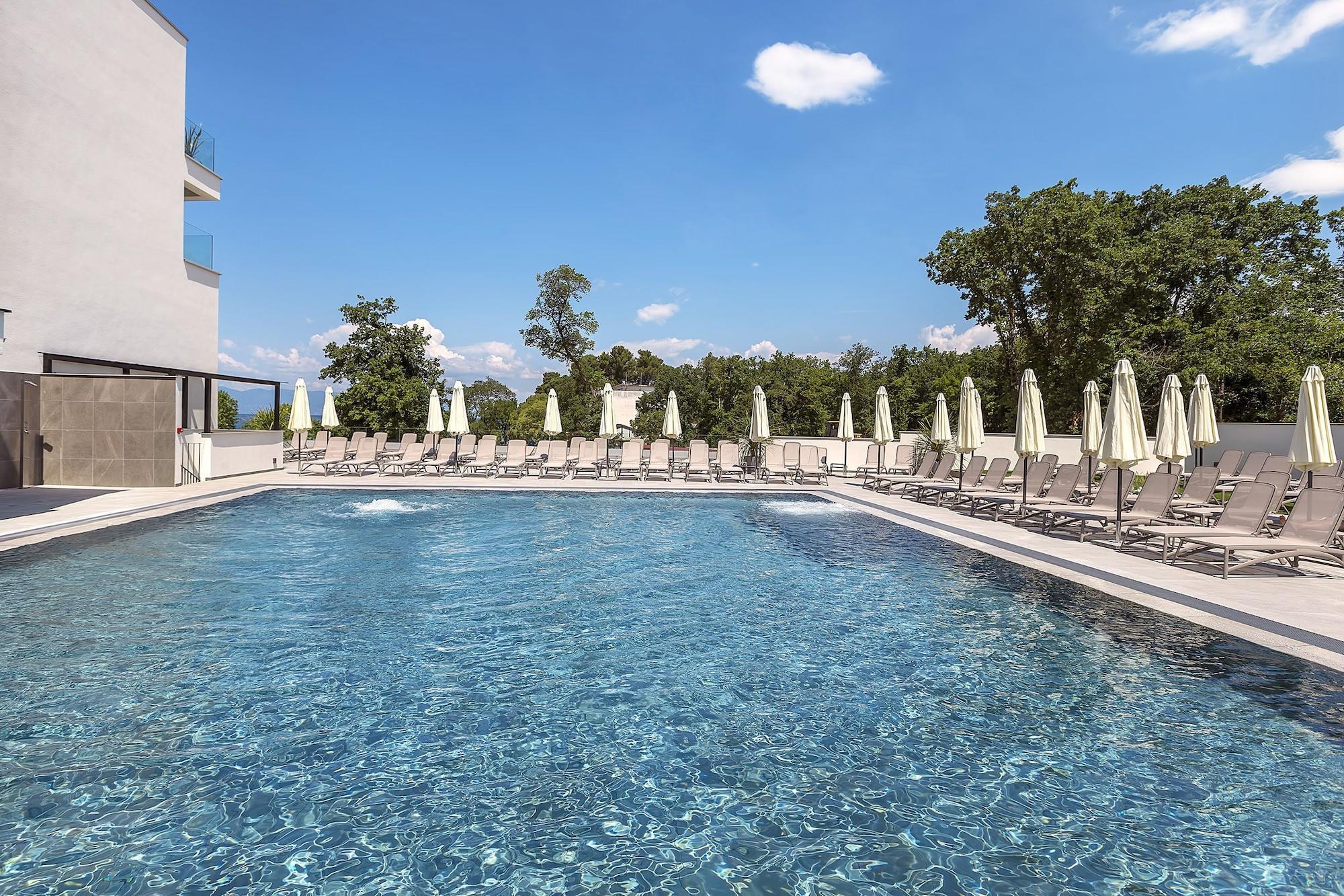 Luxury Hotel Riva Malinska Exterior foto